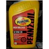 Image 2 : Pennzoil High Mileage SAE 10W30 Motor Oil 6X946ml