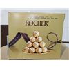 Image 3 : Ferrero Rocher Fine Hazelnut Chocolates - 1 Box
