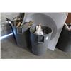 Image 1 : 5-Rubbermaid Waste Cans - 5 X $