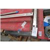 Image 2 : Measuring Table