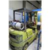 Image 1 : Mitsibushi # FCC20 4K Lb. Cap. LP Forklift w/Triple Mast & 6' Forks - Shows 6660 Hrs.