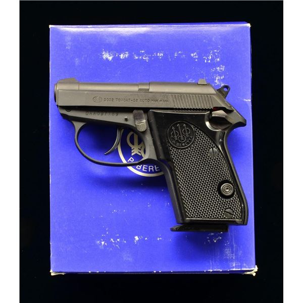 BERETTA 3032 TOMCAT SEMI AUTO PISTOL.