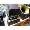 Image 8 : Phonograph