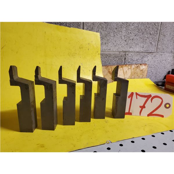 Lot of Carbide Tipped Tool Bits shank 1"