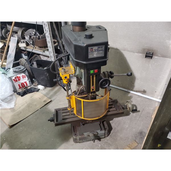 KING PDM-30 Drilling / Milling Machine