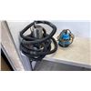 Image 1 : 1HP STAINLESS STEEL SUMP PUMP WITH HOSE