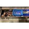 Image 2 : 32" LONG TOOLBOX WITH CONTENTS