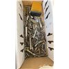 Image 2 : TRAY OF HOLE DRILLING BITS AND OTHER BITS