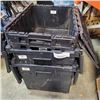 Image 1 : 4 TOTES WITH BUILT IN LIDS