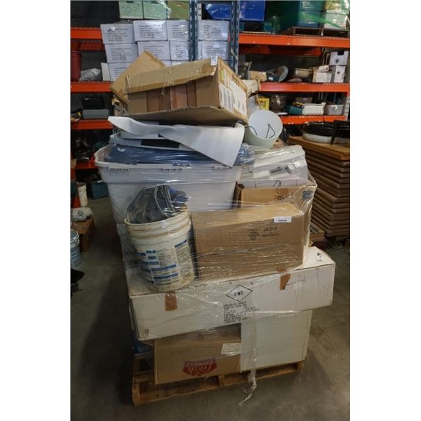 PALLET OF STORAGE LOCKER ITEMS