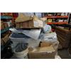 Image 2 : PALLET OF STORAGE LOCKER ITEMS