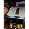 Image 2 : MASTERCRAFT 10" TABLE SAW WORKING