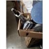 Image 2 : BOX OF NEUMATIC TOOLS