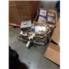 Image 2 : 2 BOXES AND TRAY OF RECESSED LIGHTING HOUSING