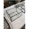 Image 3 : 4 LEADED GLASS CASES AND WIRE CHEST