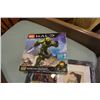 Image 8 : HALO MASTER CHIEF MEGA CONSTRUX BUILDING SET AND LAST SUPER HOLOGRAPHIC PRINT