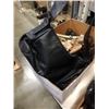 Image 8 : 3 BOXES OF PURSES