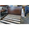 Image 2 : MODERN QUEENSIZE BED FRAME