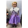 Image 2 : 3 COLLECTOR DOLLS