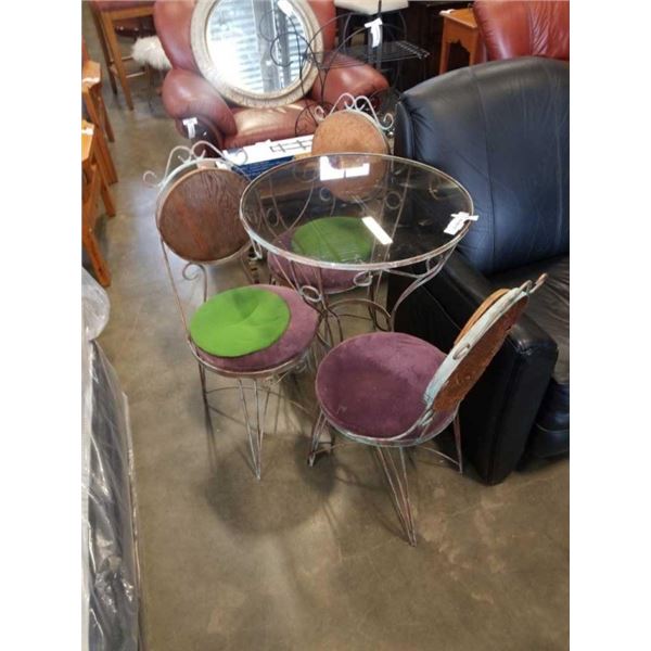 METAL GLASSTOP TABLE W/ 3 CHAIRS