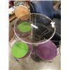 Image 3 : METAL GLASSTOP TABLE W/ 3 CHAIRS