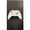 Image 1 : XBOX ONE GREY AND GREEN WIRELESS CONTROLLER - TESTED WORKING