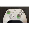 Image 2 : XBOX ONE GREY AND GREEN WIRELESS CONTROLLER - TESTED WORKING