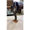 Image 2 : COW HORN OWL FIGURES