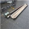 Image 1 : 11.5 FT RADIANT GAS HEATER WORKING WITH REFLECTOR