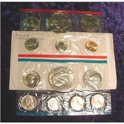 1974 U.S. Mint Set. Original as issued.