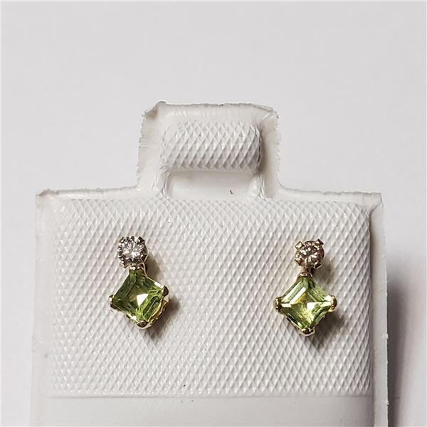 BZ844-100 10K PERIDOT DIAMOND(0.06CT) EARRINGS