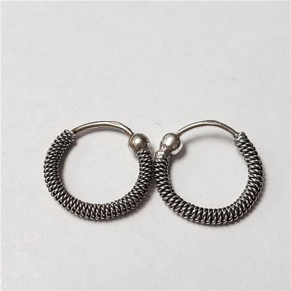 BZ844-68 SILVER SMALL HOOP EARRINGS