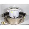 Image 1 : ROASTER PAN WITH LID SOLD WITH RIVAL CROCK POT