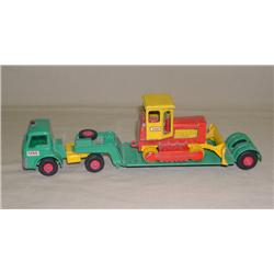 King Size K-17 Dyson Low-Loader truck & Trailer w/ Case Dozer