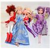 Image 1 : LOT OF 4 BARBIE STYLE DOLLS
