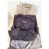 Image 1 : 3 MEDIUM TOMMY HILLFINGER GUYS SHIRTS & 1 OTHER