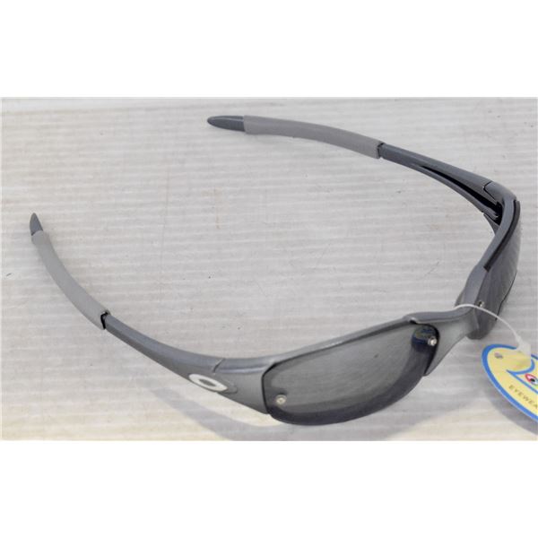 PAIR OF 2 TONE GREY REPLICA OAKLEY SUNGLASSES