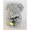 Image 1 : FOREVER LASTING ROSES BEAR STATUE