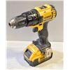 Image 1 : WORKING DEWALT POWER DRILL WITH GOOD BATTERY