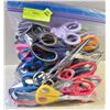 Image 1 : BAG OF SCISSORS