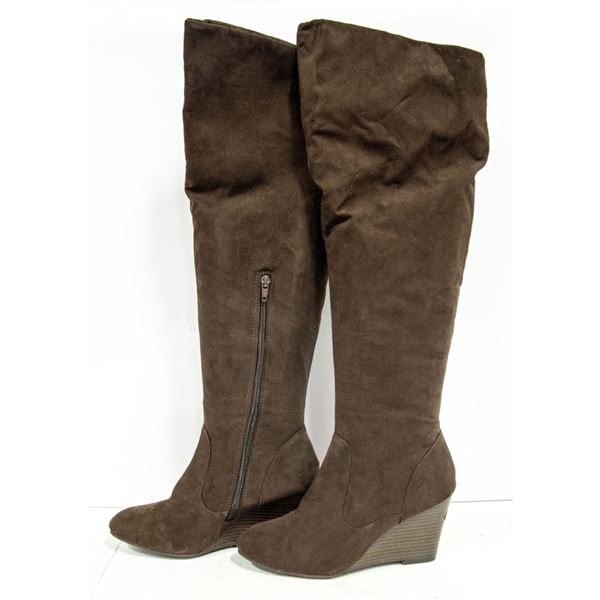 NEW KNEE-HIGH DARK BROWN WEDGE-SOLE