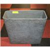 Image 1 : LARGE INDOOR/OUTDOOR GRAY STONE LOOK