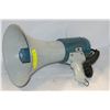 Image 1 : FANON SOLID STATE MEGAPHONE - PROFESSIONAL