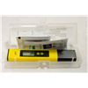 Image 1 : NEW PH METER TESTING KIT, RANGE 0 - 14, WATER