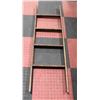 Image 1 : WOOD BLANKET LADDER