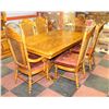 Image 1 : VINTAGE SKLAY FURNITURE LTD CANADA OAK DINING SET