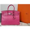 Image 3 : Hermes Birkin 35 featured in Pink Ostrich