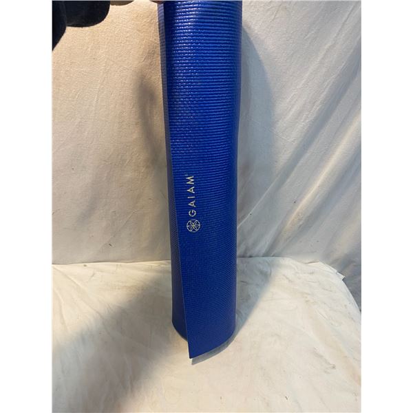 Gaiam yoga mat