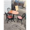 Image 1 : Bistro table 3 chairs