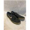 Image 1 : Nike size 9